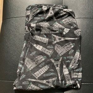 —One size Eiffel Tower LuLaRoe Leggings